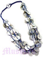 Disc Mop Necklace - click here for large view
